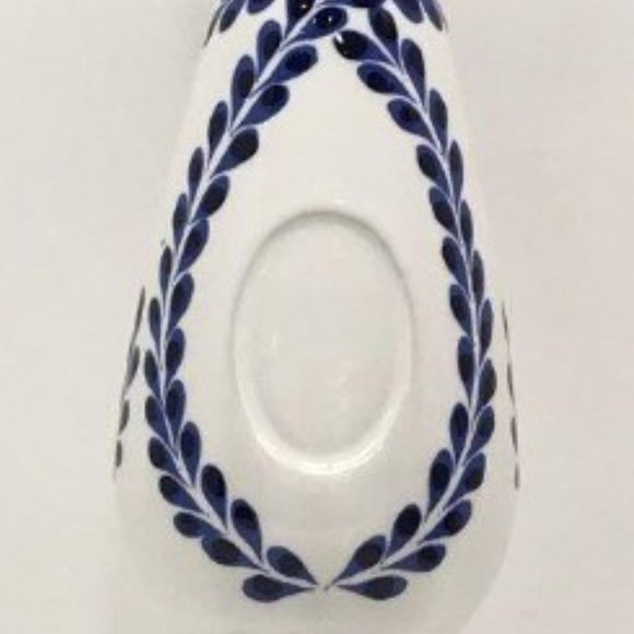 Clase Azul reposado tequila-Empty ceramic bottle. 1 Bottle - Picture 2 of 7